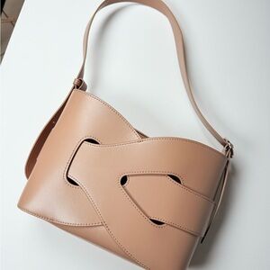 Elegant Tan Women's Handbag leather made in Italy